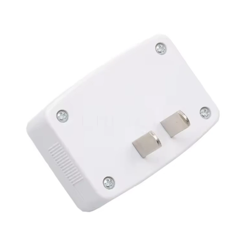 DM55-1 Plug Digital Voltmeter