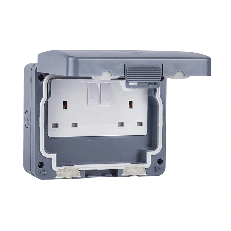 Double Switched 13A 250V Weatherproof Socket